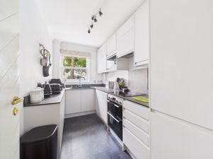 Kitchen- click for photo gallery